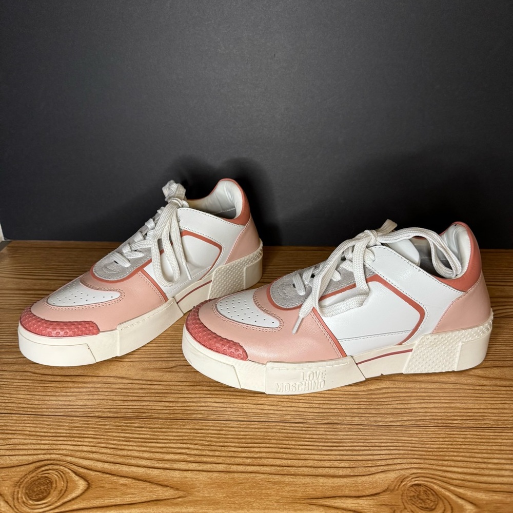 Love Moschino White Pink Colorblock Heart Casual Dress Sneakers Womens 40